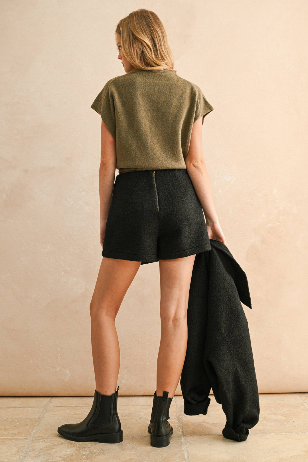 S5300ST   TEXTURED FABRIC SKORT