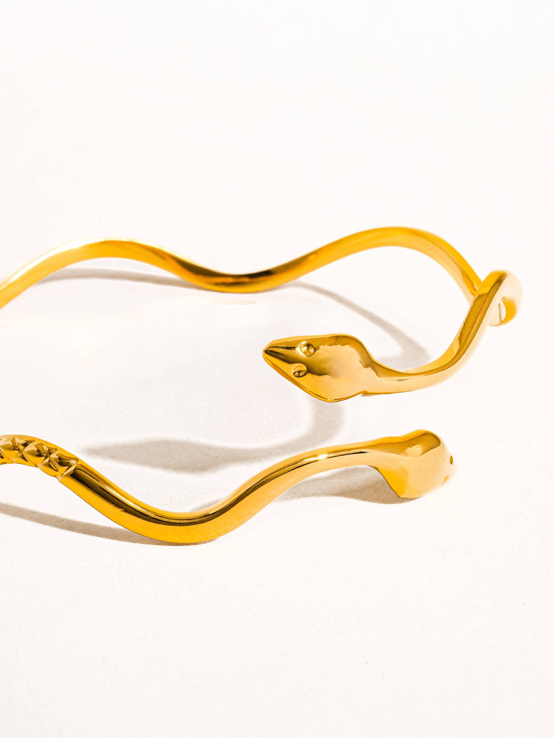 Zofia 18K Gold Non-Tarnish Wavy Serpent Bracelet